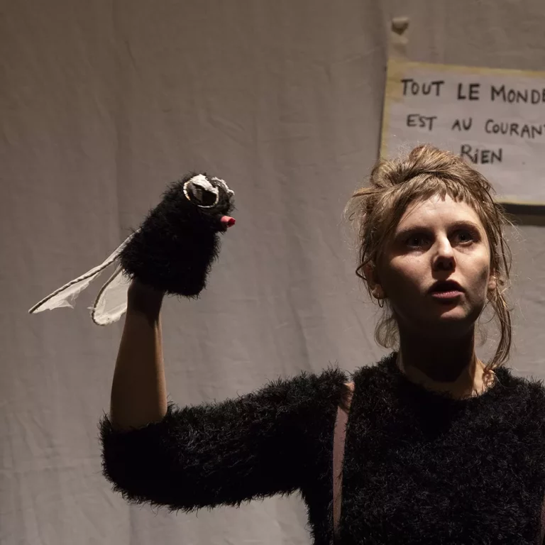 GRANIT EN SUSPENSION MOBYDICK150 768x768