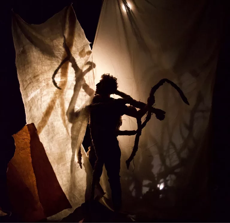 Laura ELands SOUFFLE DE LA TERRE copyright   Lesley Cook 768x745