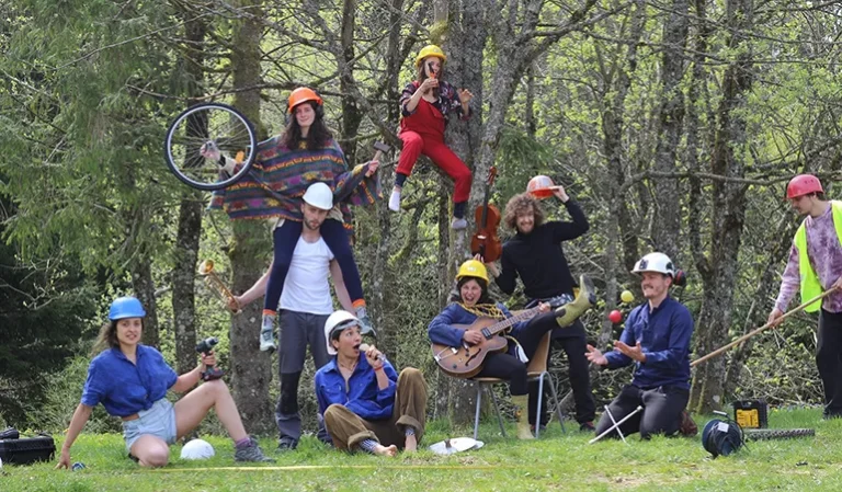 LES BALLADIN.E.S MENGIN Lolia Les balladin.e.s   Visuel rsidence   718969 768x449