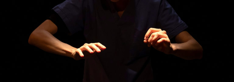 reflets bleus 768x270