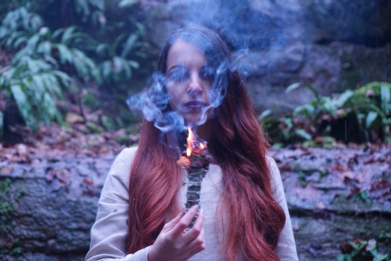 Grimoires chandelles 11zon 768x512